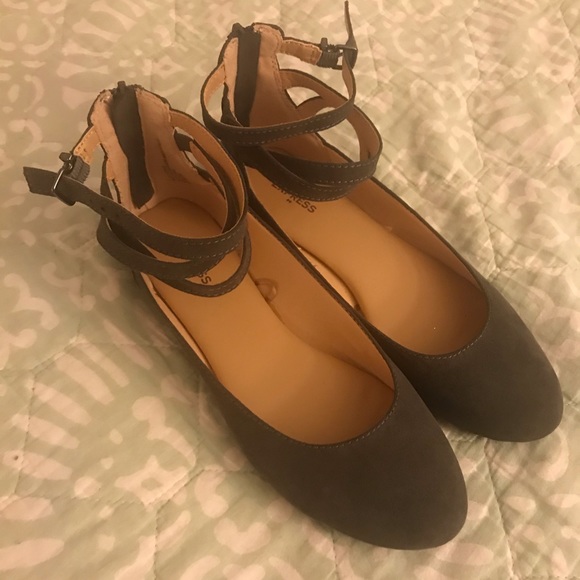 Express Flats - Picture 2 of 6